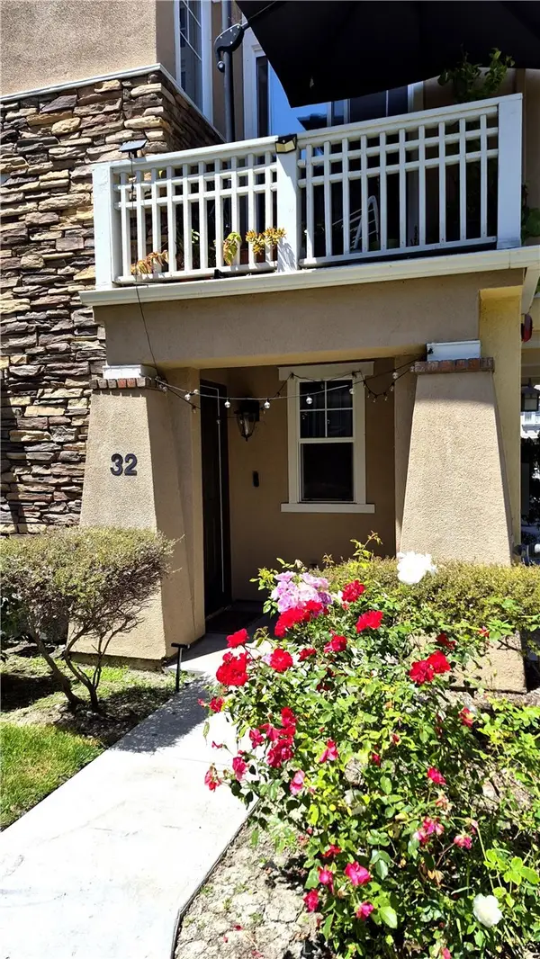 32 Garrison Loop, Ladera Ranch, CA 92694