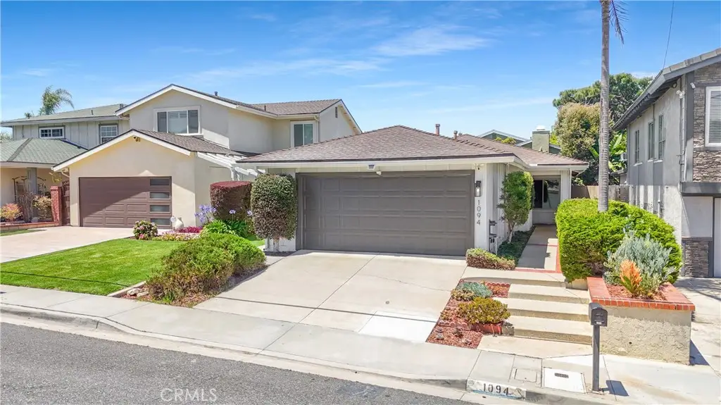 1094 Sea Bluff, Costa Mesa, CA 92627 - #1