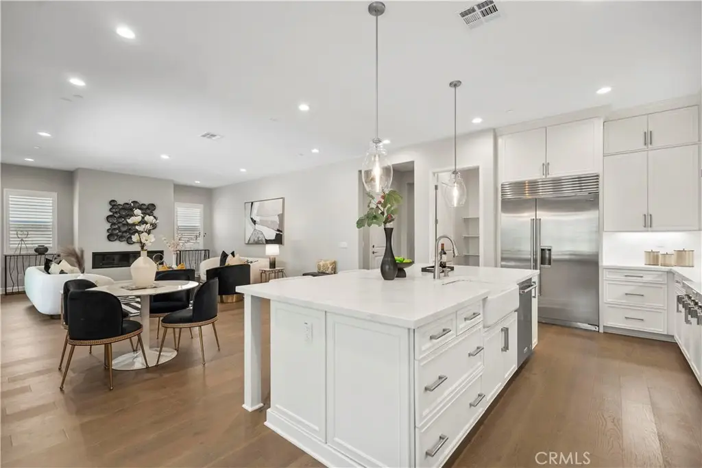 370 Sawbuck, Irvine, CA 92618 - #1