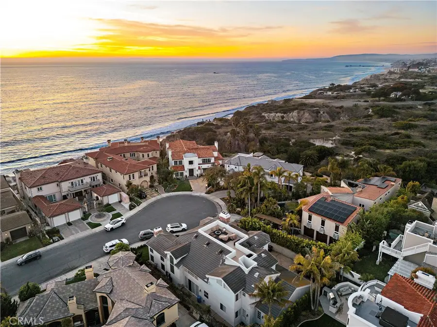 3815 Vista Blanca, San Clemente, CA 92672 - #3