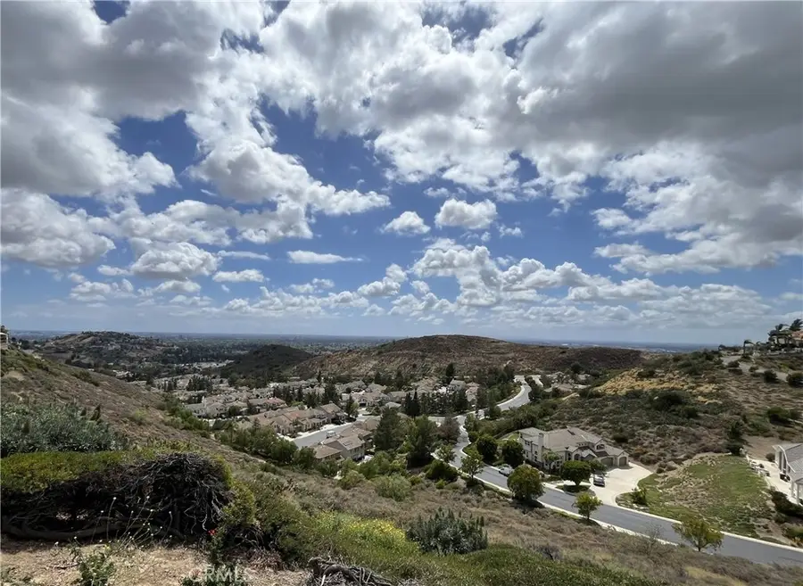 6148 E. Cliffway Dr., Orange, CA 92869 - #2
