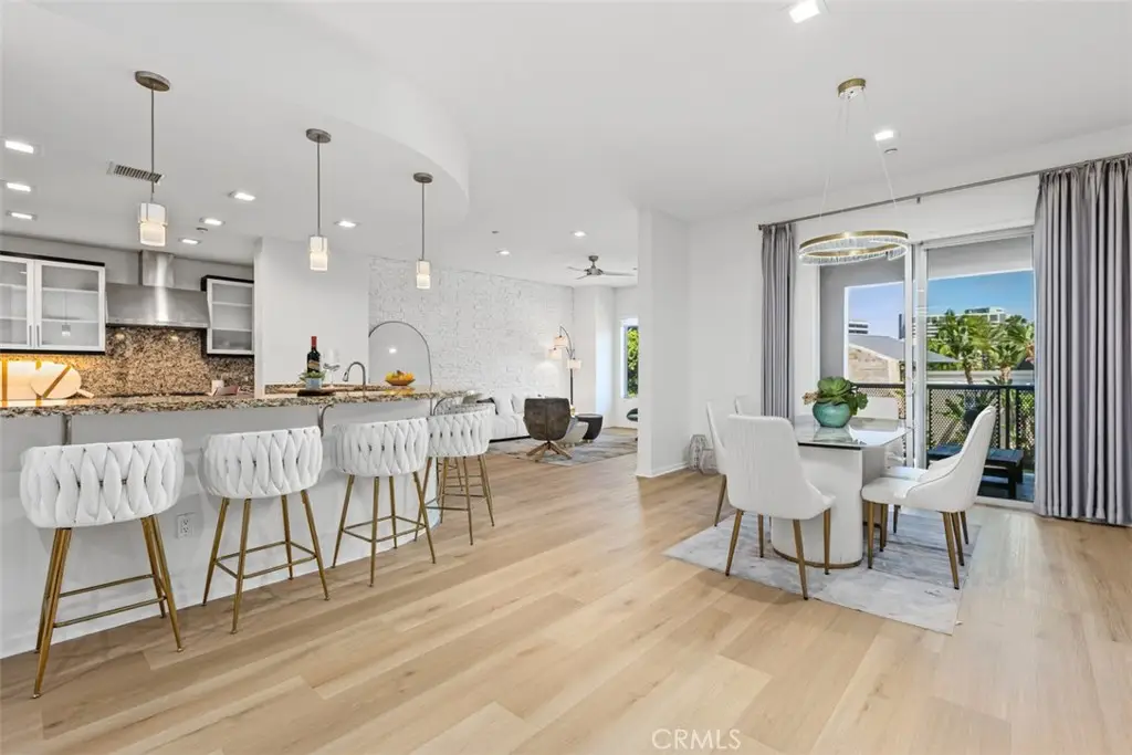 21 Gramercy #220, Irvine, CA 92612 - #1