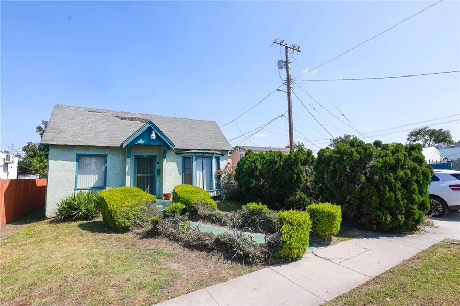 447 E 94th Street, Los Angeles, CA 90003 - #3