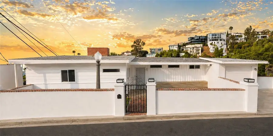 8428 Hollywood, Los Angeles, CA 90069 - #2