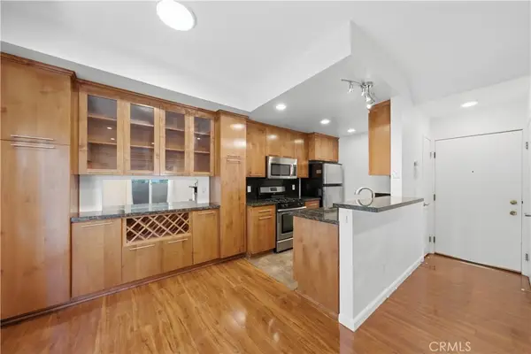 1554 N Hobart #2, Los Angeles, CA 90027