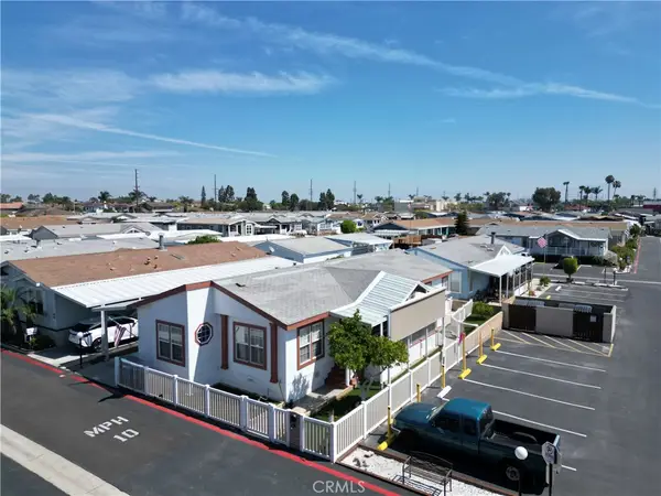 9850 Garfield Avenue #8, Huntington Beach, CA 92646