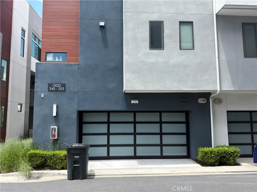 253 Waypoint, Tustin, CA 92782 - #3