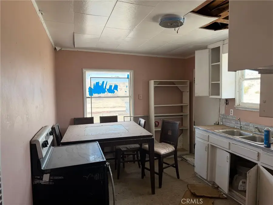 6316 Isleta Road, Twentynine Palms, CA 92277 - #3