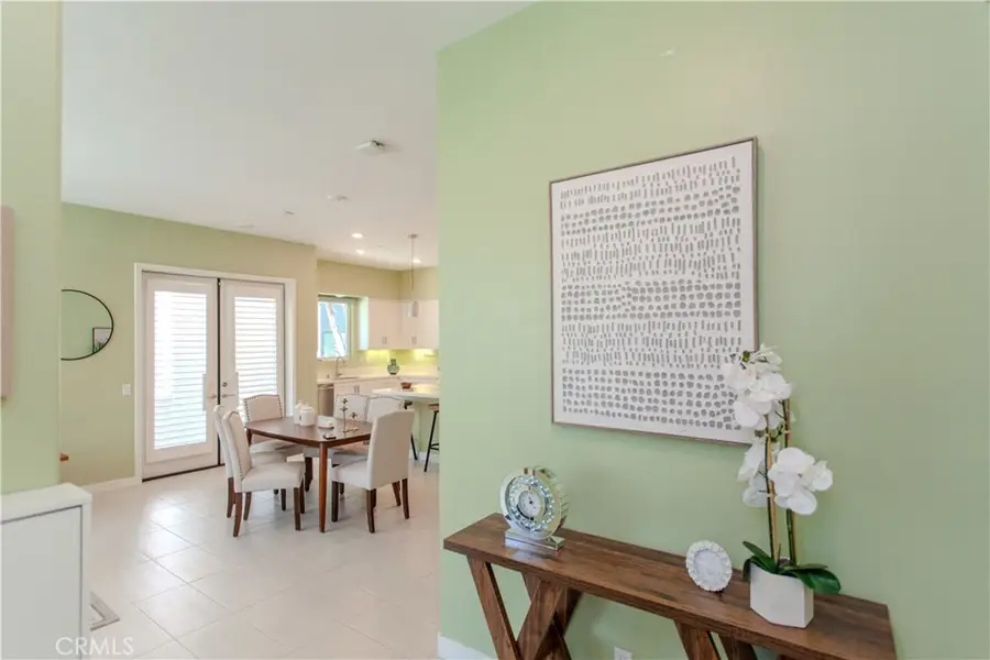 130 Waypoint, Tustin, CA 92782 - #2