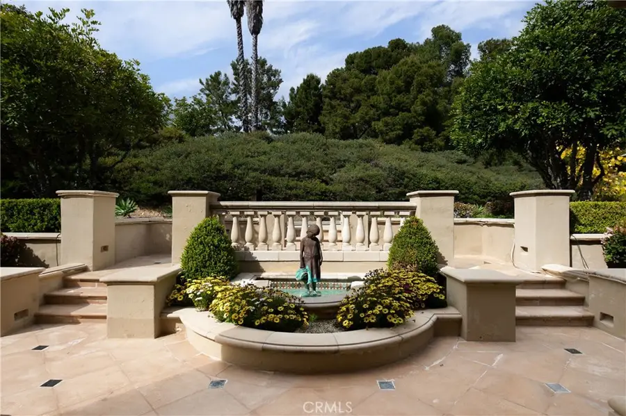 10472 Villa Del Cerro, Santa Ana, CA 92705 - #2