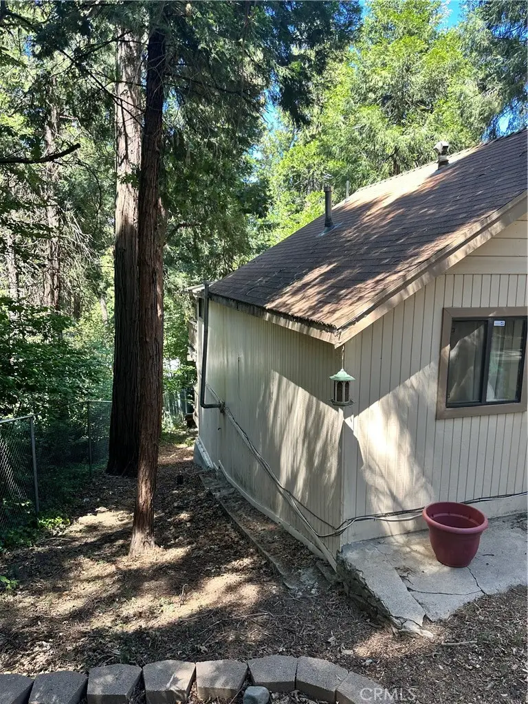 753 Woodland, Crestline, CA 92325 - #2