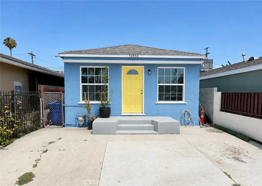 10830 Kalmia Street, Los Angeles, CA 90059 - #1