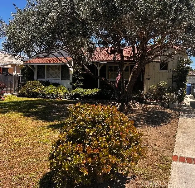 5050 Petit, Encino, CA 91436 - #1