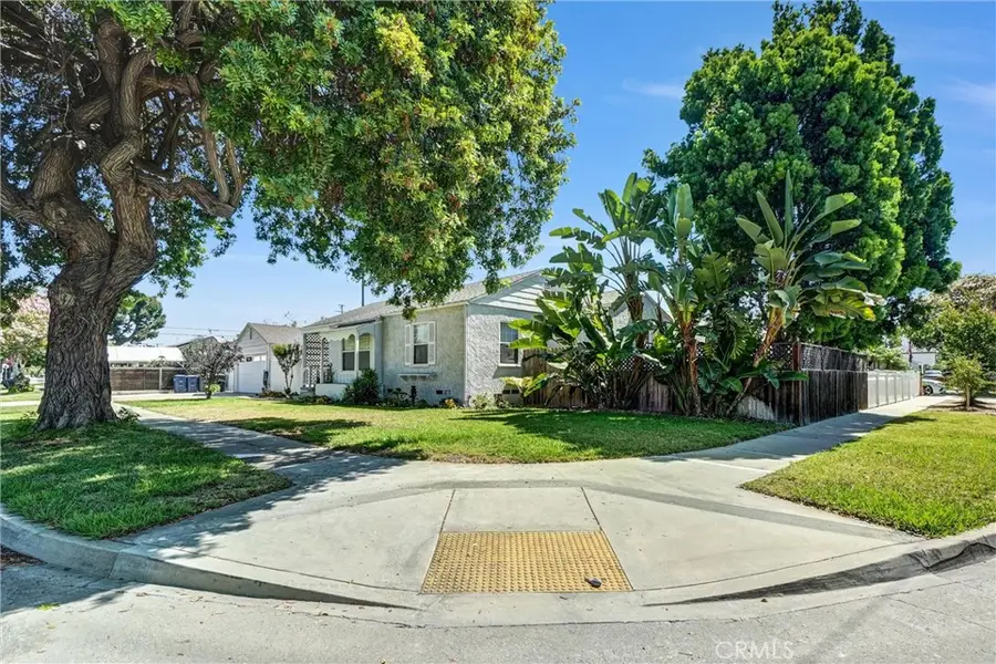 5960 Pepperwood Avenue, Lakewood, CA 90712 - #3