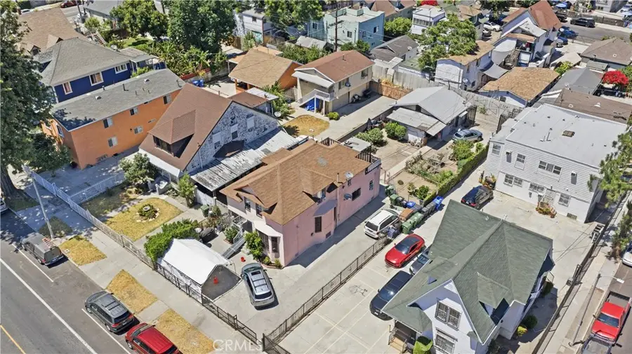 927 E 28th St, Los Angeles, CA 90011 - #3