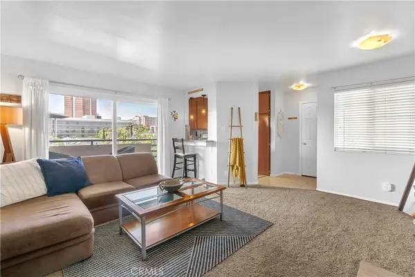 535 W 4th #312, Long Beach, CA 90802