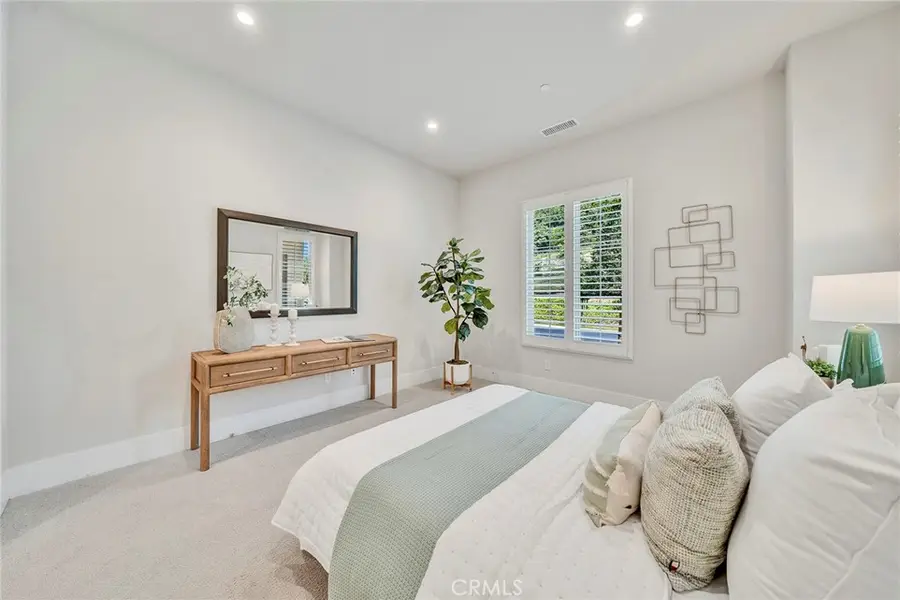 207 Pinnacle, Irvine, CA 92602 - #3