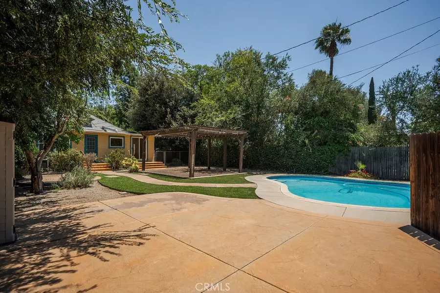 4073 Cedar Street, Riverside, CA 92501 - #2