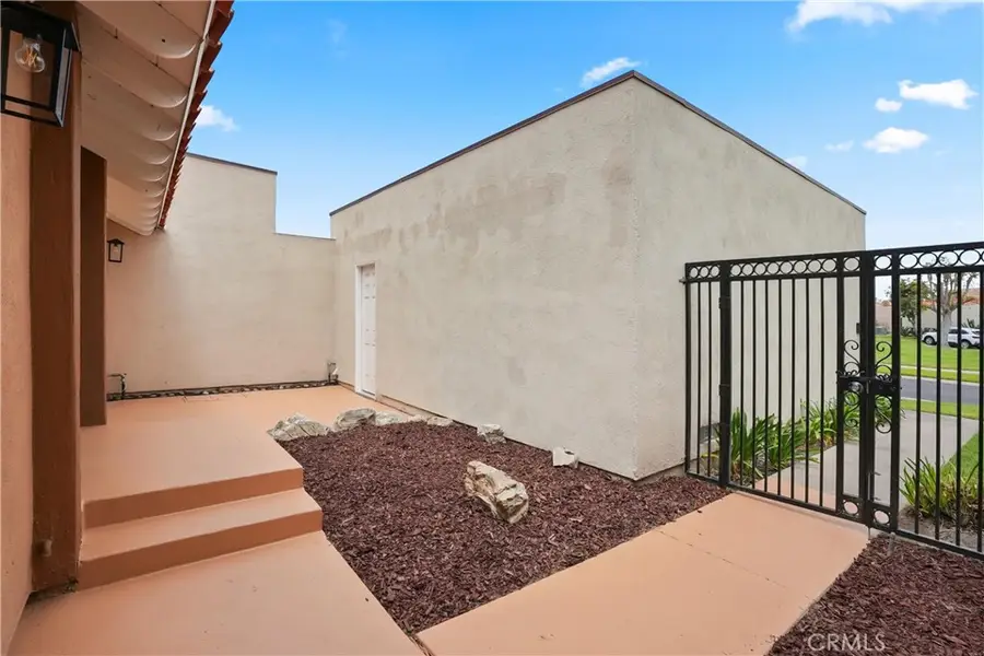 17735 Los Jardines W, Fountain Valley, CA 92708 - #2