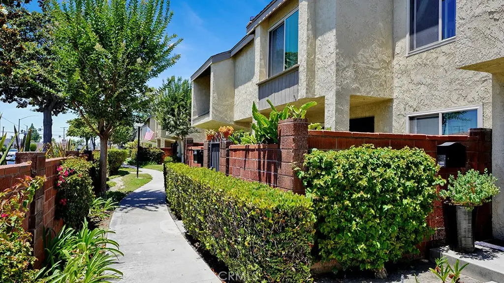 1013 W Orangewood, Anaheim, CA 92802 - #1
