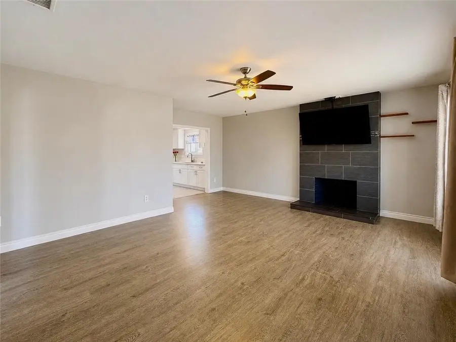 8201 Madrona, Fontana, CA 92335 - #2