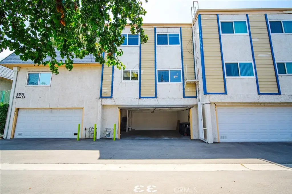 8851 Independence Ave #33, Canoga Park, CA 91304 - #1
