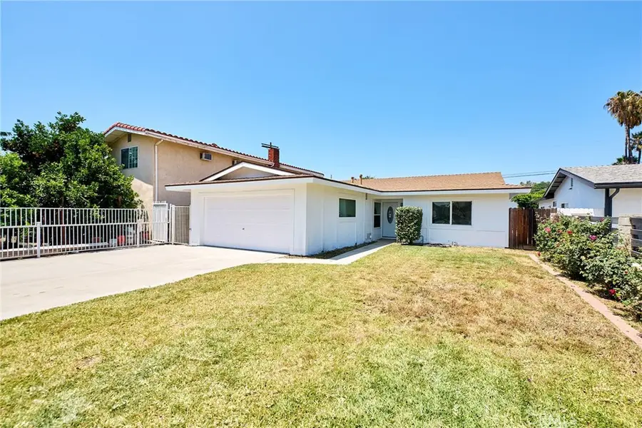 8147 Aldea Avenue, Lake Balboa, CA 91406 - #2