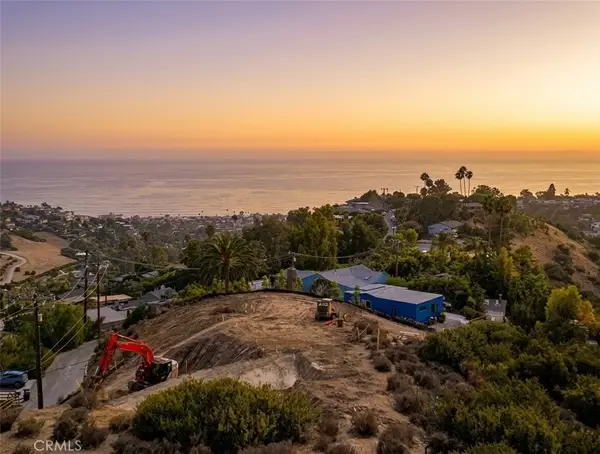 1560 Bluebird Canyon Drive, Laguna Beach, CA 92651