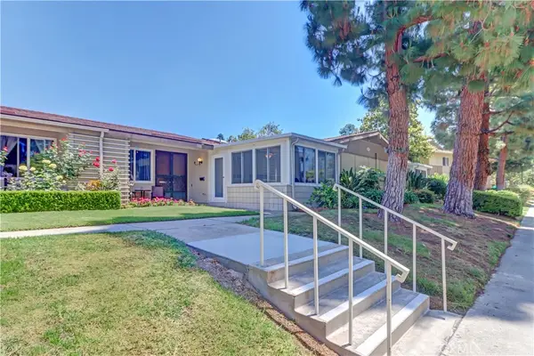 2 Avenida Castilla #F, Laguna Woods, CA 92637
