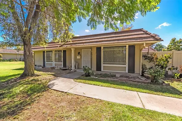 23526 Los Adornos, Aliso Viejo, CA 92656