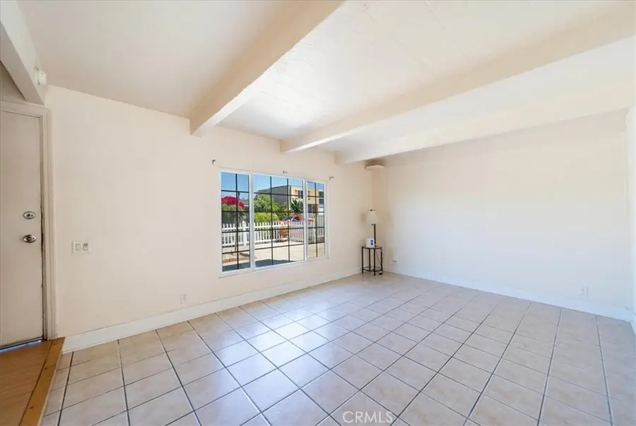 835 Raintree Place, Vista, CA 92084 - #3