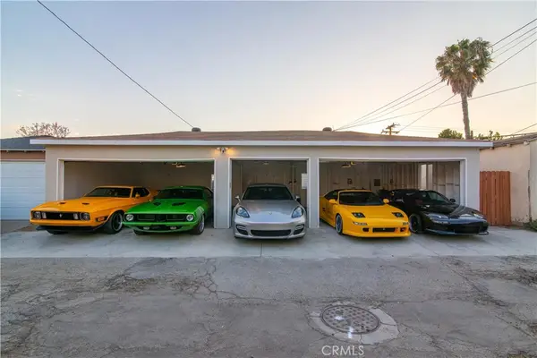 3820 Clark, Long Beach, CA 90808
