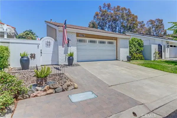 21752 Northwood Lane, Lake Forest, CA 92630