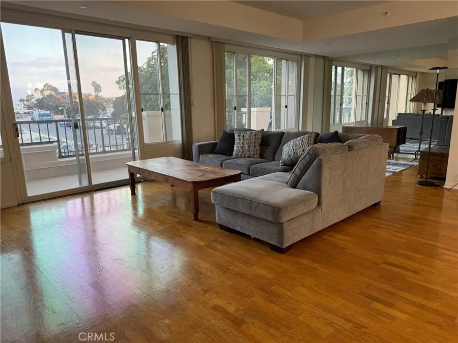 850 E Ocean Boulevard #B3, Long Beach, CA 90802 - #3