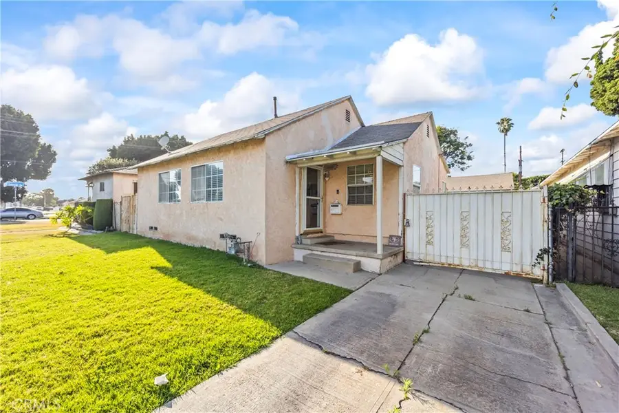 1209 E 124th Street, Los Angeles, CA 90059 - #3