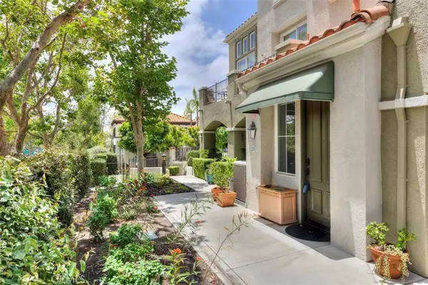 59 Via Cordoba, Rancho Santa Margarita, CA 92688
