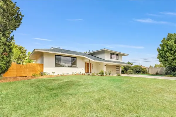 13021 Flint, Santa Ana, CA 92705