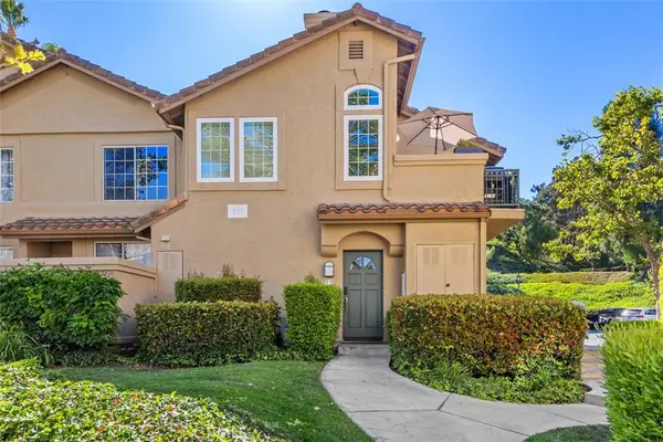 12 Hillgate Place, Aliso Viejo, CA 92656