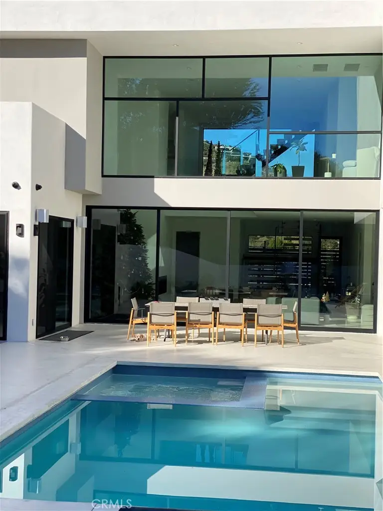 931 Kenfield, Los Angeles, CA 90049 - #2