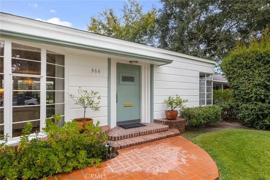 366 El Encanto Dr, Pasadena, CA 91107 - #2