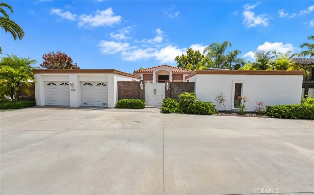 7343 Almaden, Carlsbad, CA 92009 - #1