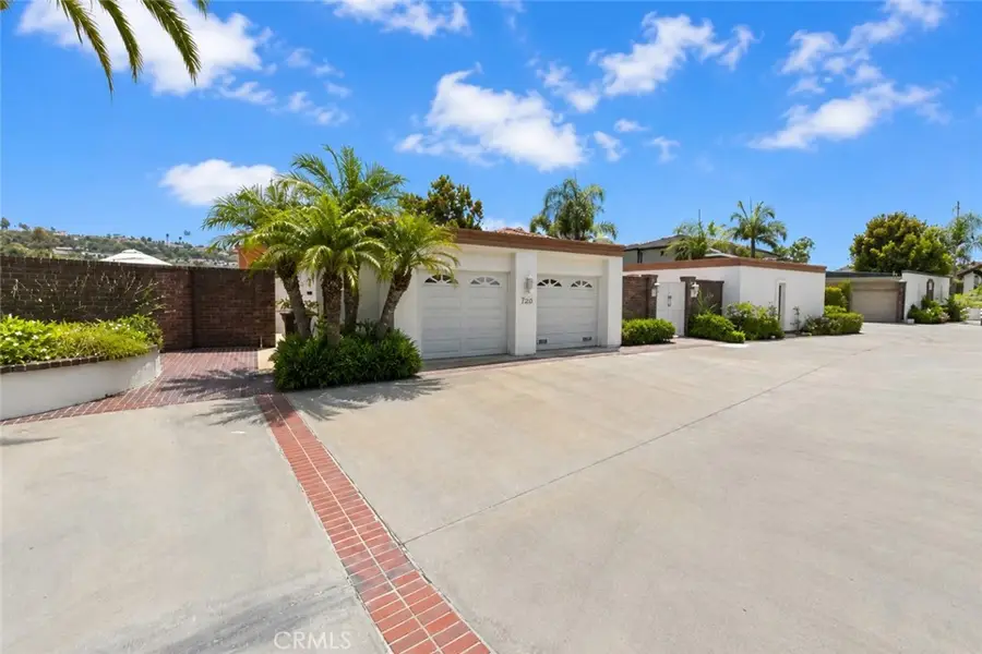 7343 Almaden, Carlsbad, CA 92009 - #2