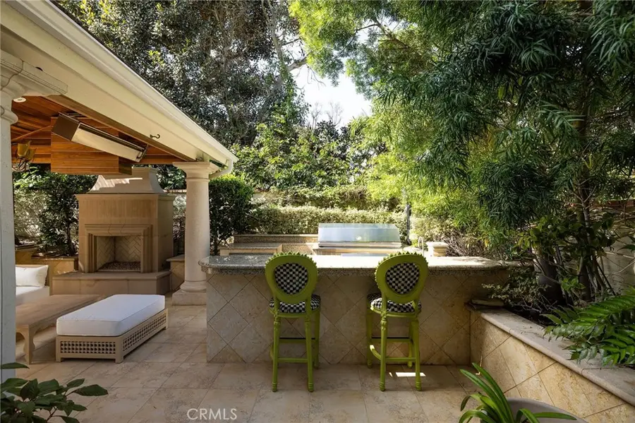 3 Weybridge Court, Newport Beach, CA 92660 - #3
