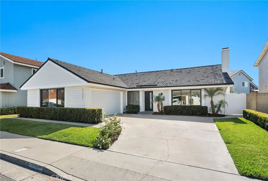 21321 Compass Lane, Huntington Beach, CA 92646 - #2