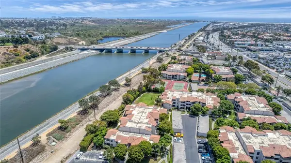 21372 Brookhurst Street #322, Huntington Beach, CA 92646