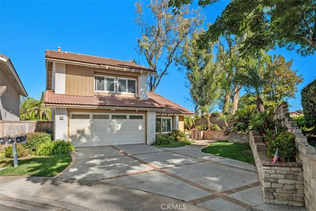 27 Campanero E, Irvine, CA 92620 - #1