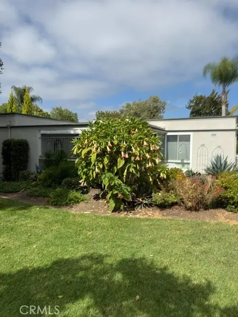 534 Via Estrada #B, Laguna Woods, CA 92637