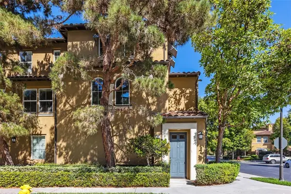 15 Gingerwood, Irvine, CA 92603