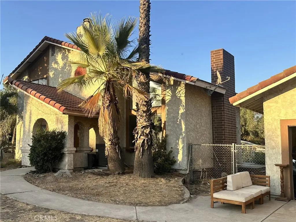 3819 E Phillips Blvd., Pomona, CA 91766 - #1