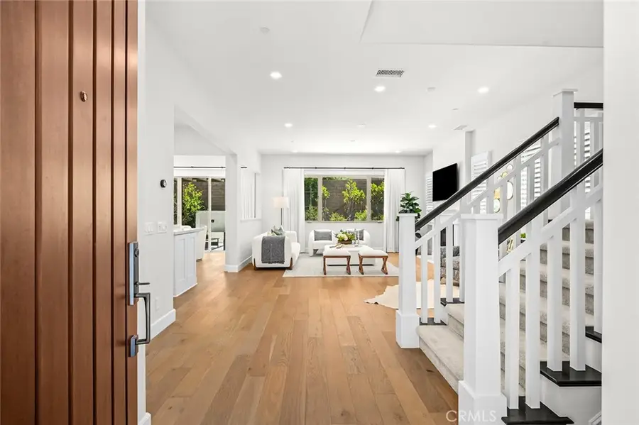 63 Lugano, Irvine, CA 92602 - #2